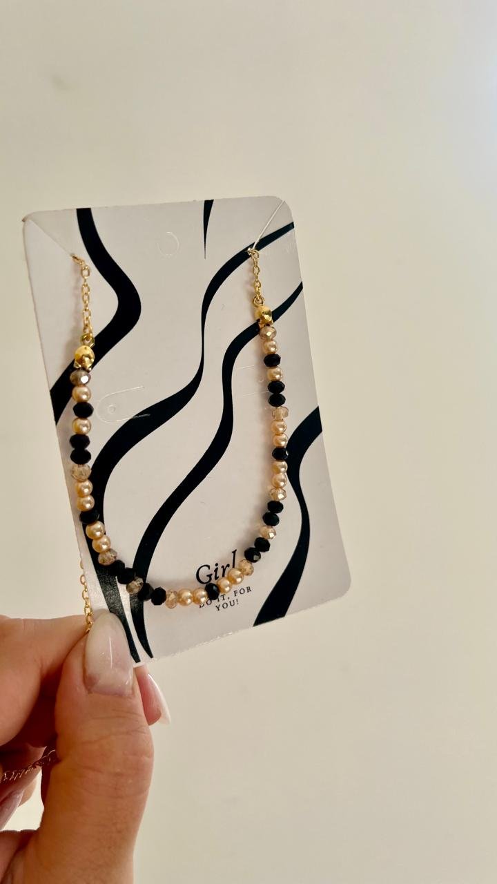 CHD182- Chocker Nude
